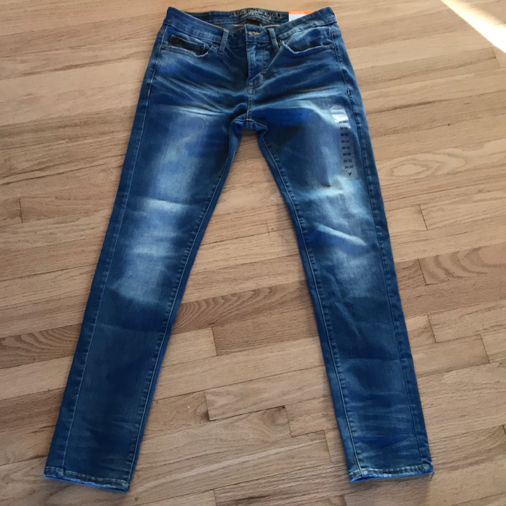 Brand new AE jeans!